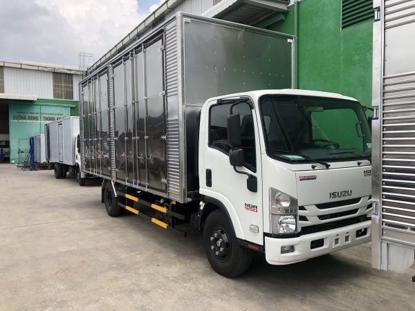 ISUZU 5 TẤN THÙNG KÍN CAO PALLET